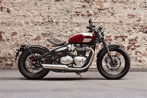 triumph bonneville bobber mileage|triumph bonneville bobber price.